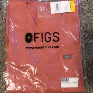 Coral Figs Catarina One Pocket Scrub Top-Brand New